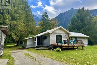 Property for Sale, 1025 Maclellan Road, Bella Coola, BC