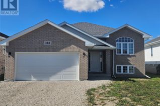 Ranch-Style House for Sale, 388 Magnolia Lane, Lakeshore, ON