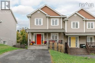 Semi-Detached House for Sale, 25 Avebury Court, Middle Sackville, NS