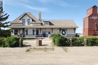 House for Sale, 700 Main Street E, Gravelbourg, SK