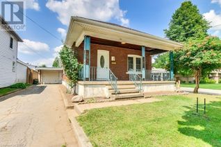 Detached House for Sale, 71 Sherwood Drive, Brantford, ON