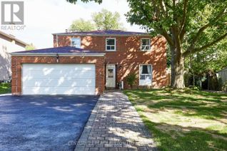 Property for Sale, 3 Farmington Crescent, Toronto (Tam O'Shanter-Sullivan), ON