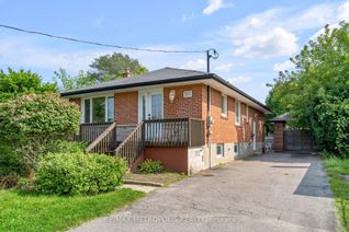 Detached House for Sale, 511 Ash St, Whitby, ON