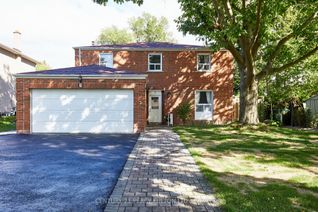 Property for Sale, 3 Farmington Cres, Toronto, ON