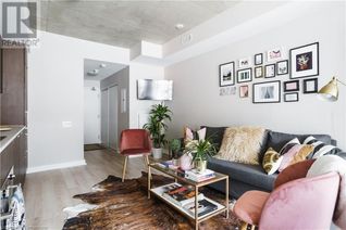 Loft for Sale, 5 Hanna Avenue Unit# 212, Toronto, ON