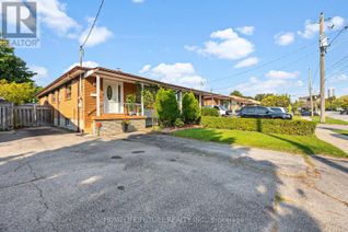 House for Sale, 122 Fenside Drive, Toronto (Parkwoods-Donalda), ON