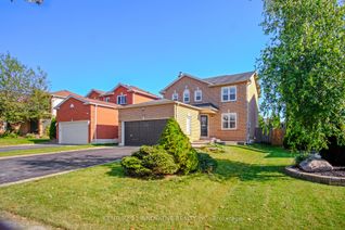 Detached House for Sale, 77 Rolling Acres Dr, Whitby, ON