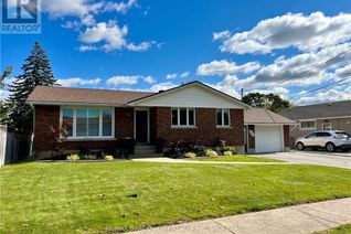 Detached House for Sale, 462 Grantham Avenue, St. Catharines (441 - Bunting/Linwell), ON