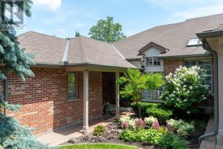 Condo Townhouse for Sale, 499 Teeple Terrace #18, London, ON