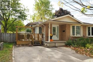 Semi-Detached House for Sale, 113 Keewatin Avenue, Kitchener, ON