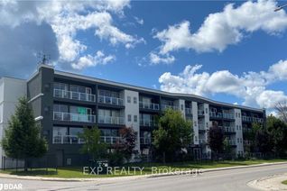 Townhouse for Rent, 95 Barrie Rd #310, Orillia, ON