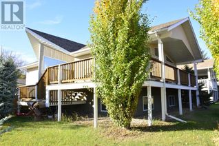 House for Sale, 10422 90 Street, Peace River, AB House for Sale, 10422 90 Street, Peace River, AB