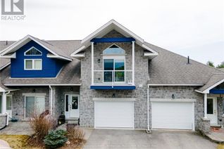 Townhouse for Sale, 68 Webb Circle #13, Dysart et al, ON