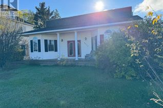 Bungalow for Sale, 4923 49 Street, Hardisty, AB