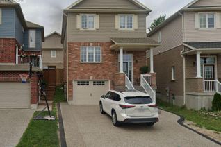 Detached House for Rent, 162 Newcastle Drive #Upper, Waterloo, ON