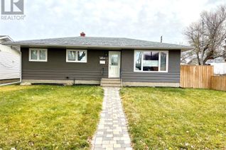 Detached House for Sale, 621 Central Avenue S, Swift Current, SK