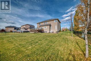 House for Sale, 122 Montenaro Crescent, Rural Rocky View County, AB