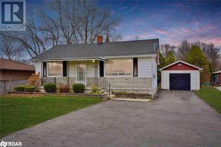 Detached House for Sale, 1639 Innisfil Beach Road, Innisfil, ON