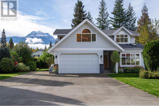 House for Sale, 1901 Forest Drive, Revelstoke, BC