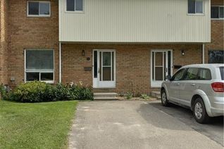 Townhouse for Sale, 16 Craig Street, Perth, ON