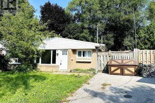 Semi-Detached House for Rent, 124 Longford Drive #LOWER, Newmarket (Bristol-London), ON