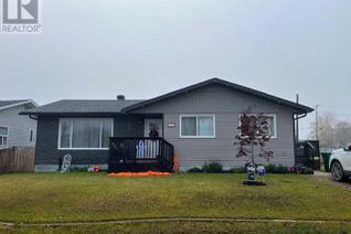 Detached House for Sale, 10015 100 Street, High Level, AB