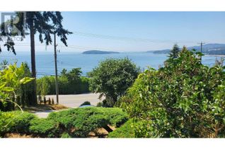 Detached House for Sale, 5218 Sunshine Coast Highway, Sechelt, BC