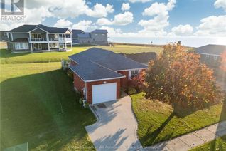 Bungalow for Sale, 233 Bethune Crescent, Goderich (Goderich Town), ON