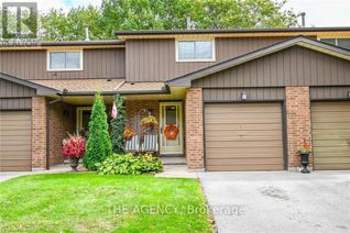 Townhouse for Sale, 64 Forster Street #2, St. Catharines (442 - Vine/Linwell), ON