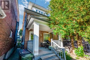 Freehold Townhouse for Sale, 98 Glendale Avenue, Toronto (High Park-Swansea), ON