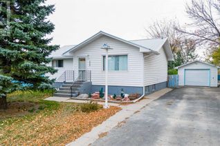 House for Sale, 206 2 Avenue, Warner, AB