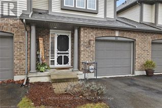 Townhouse for Sale, 22 Flynn Court, St. Catharines (453 - Grapeview), ON