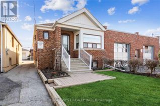 House for Rent, 49 Hartley Avenue E #Main, Toronto (Briar Hill-Belgravia), ON