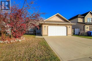 Bungalow for Sale, 94 Ainsworth Crescent, Red Deer, AB