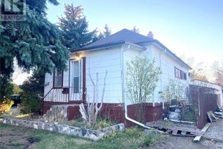 House for Sale, 702 3rd Avenue Nw, Swift Current, SK