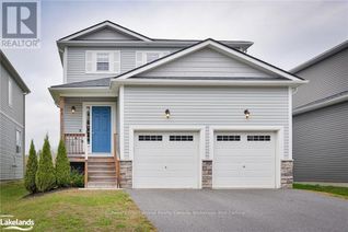 Detached House for Sale, 83 Douglas Drive, Bracebridge (Macaulay), ON