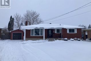 House for Sale, 821 Haldimand Crescent, Cornwall, ON