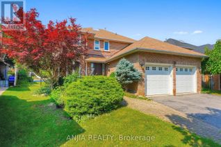 Detached House for Sale, 28 Holbrook Court, Markham (Unionville), ON