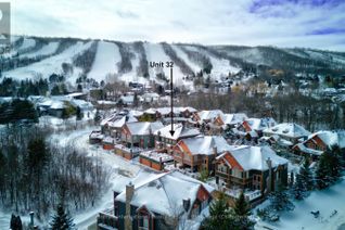 Condo Townhouse for Sale, 214 Blueski George Crescent #32, Blue Mountains (Blue Mountain Resort Area), ON