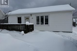 Bungalow for Sale, 25 Adjala Ave, Manitouwadge, ON