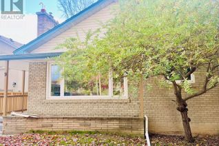 Property for Rent, 9 Sanderson Road S, Toronto (Thistletown-Beaumonde Heights), ON