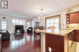 Townhouse for Sale, 17 Garden Manor Place, Clarington (Newcastle), ON