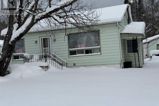 Bungalow for Sale, 17 Flicker Ave, Manitouwadge, ON