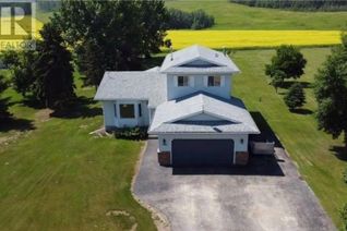 House for Sale, 11810 78 St, Peace River, AB