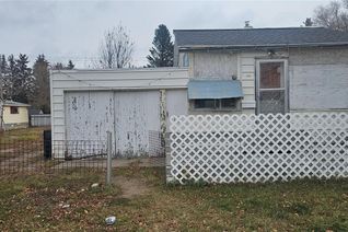 Property for Sale, 208 T Avenue N, Saskatoon, SK