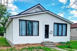 Detached House for Sale, 541 Church Street, Fort Frances, ON