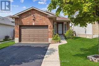 Backsplit for Sale, 217 Crimson Crescent, London, ON