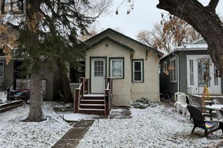 Detached House for Sale, 2046 King Street, Regina, SK