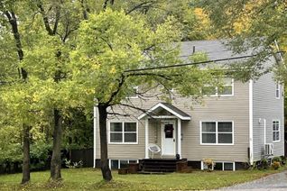 Detached House for Sale, 12 Upper Nicholsville Road, Deer Lake, NL