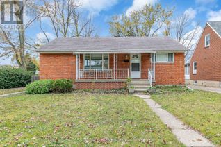 Bungalow for Sale, 991 Parkview Avenue, Windsor, ON